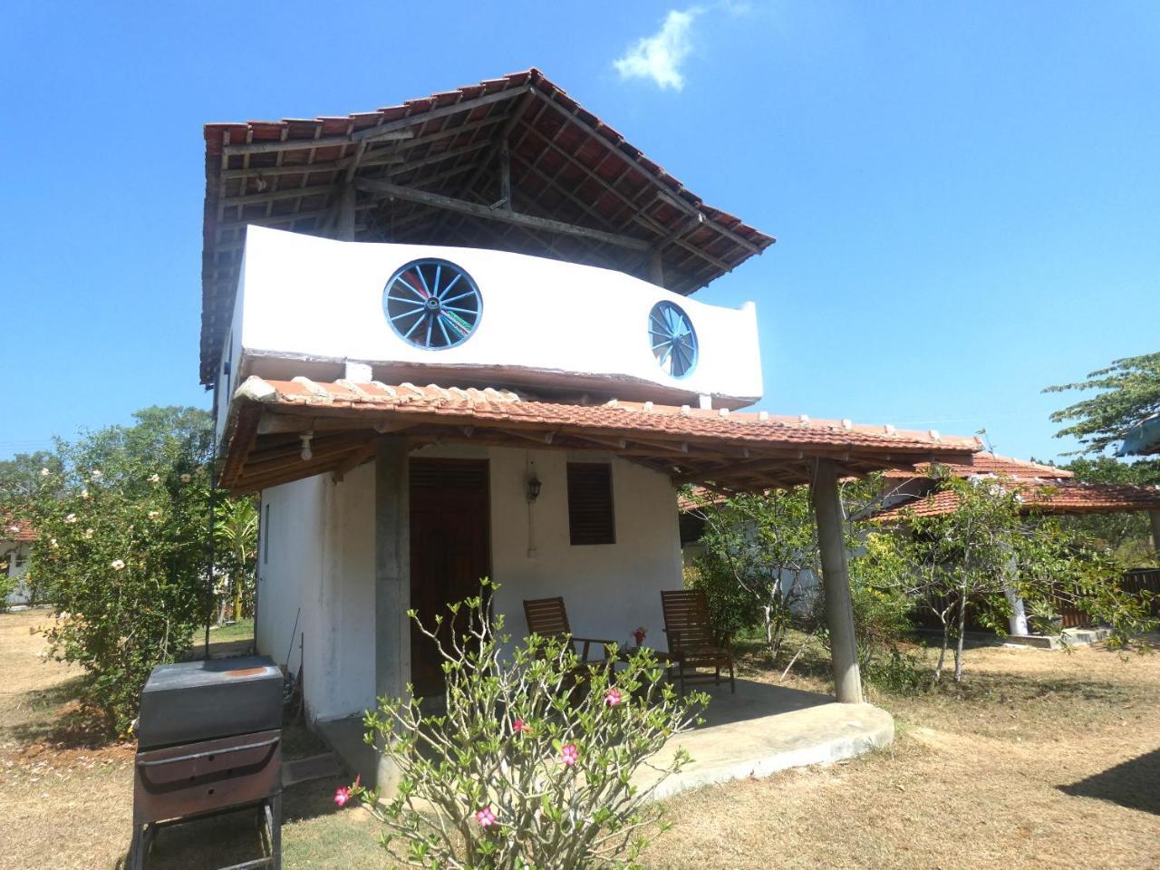 Sunshine Cafe Daire Tangalle Dış mekan fotoğraf